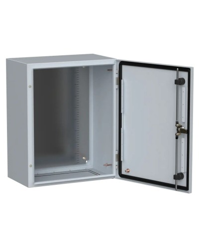 ЩМП-50.40.25 УХЛ1 IP66 500x400x250 TITAN 5 (TI5-10-N-050-040-025-66). Шкаф металлический с монтажной платой. IEK в Перми